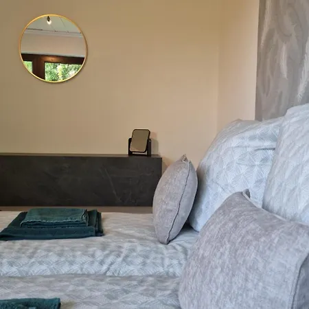 شقة I Mit Panoramablick In Der Altstadt Von