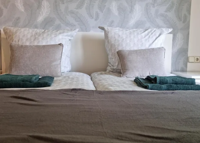 I Mit Panoramablick In Der Altstadt Von *